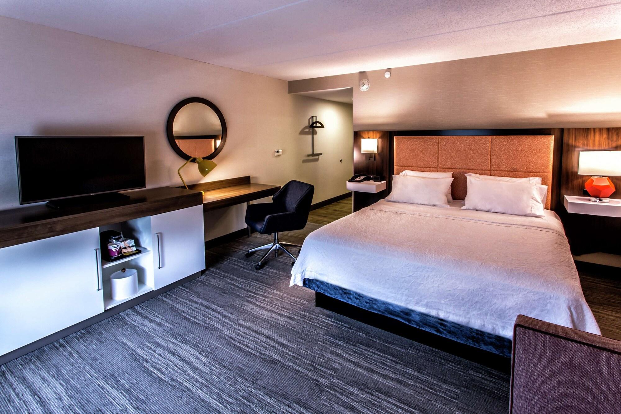 Hampton Inn & Suites Staten Island Nueva York Exterior foto