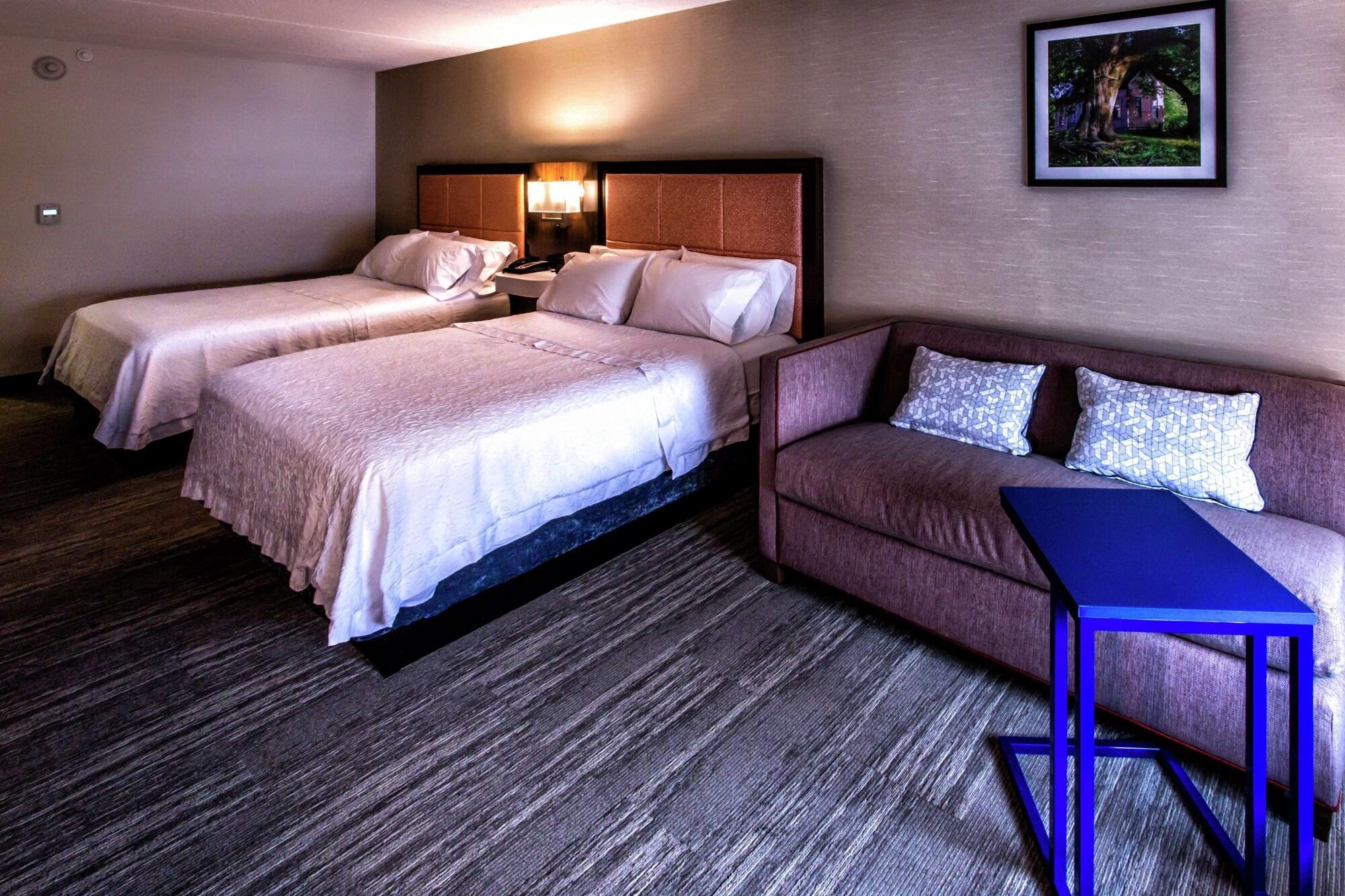 Hampton Inn & Suites Staten Island Nueva York Exterior foto