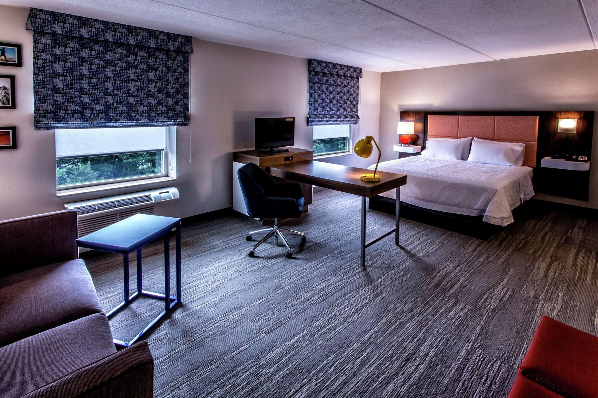 Hampton Inn & Suites Staten Island Nueva York Exterior foto