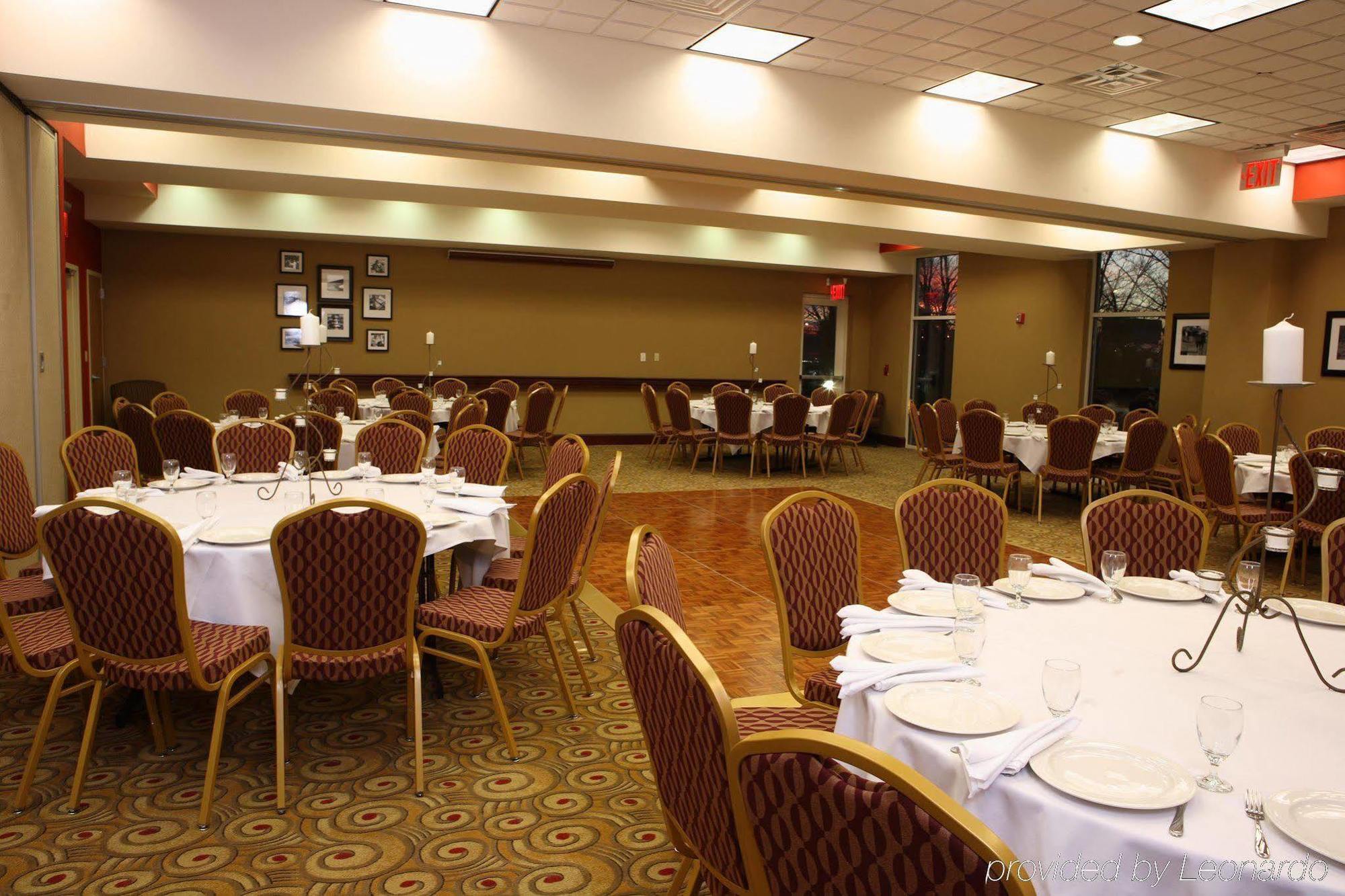 Hampton Inn & Suites Staten Island Nueva York Restaurante foto